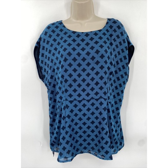 CAbi Top Size Medium Foulard Split Back Teal Blue Printed Cap Short Sleeve - Picture 5 of 10